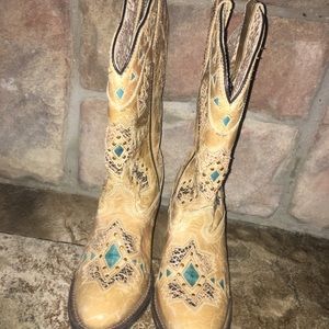 Laredo Tan Boots